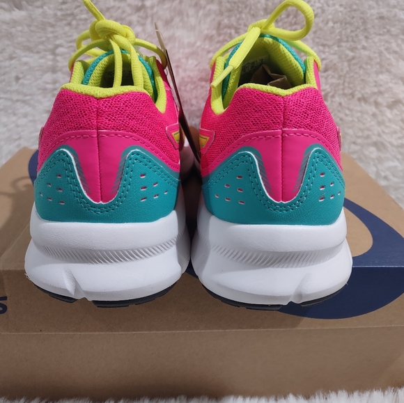 ASICS Shoes for kids, - Picture 9 of 12